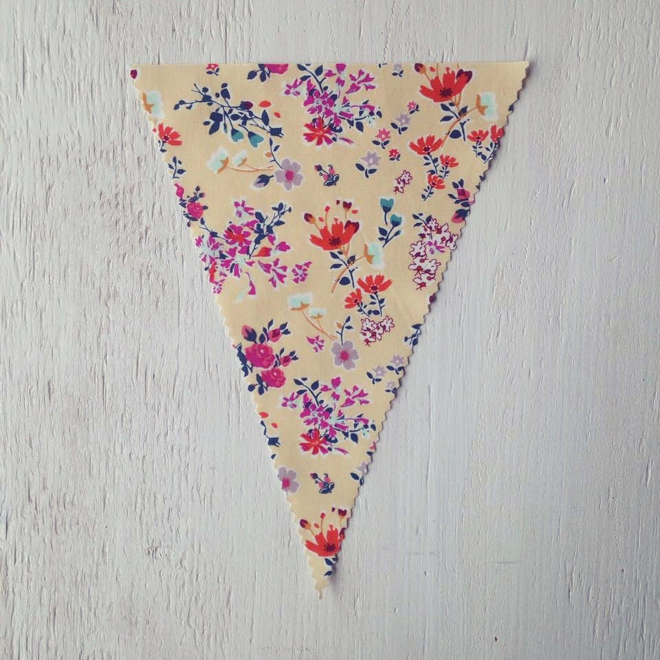Vintage Floral on Natural