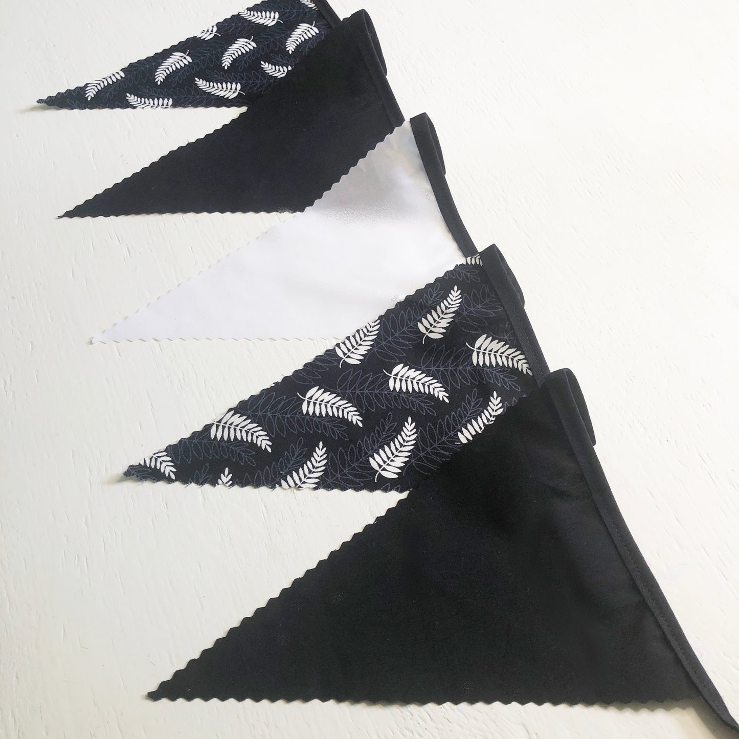 Silver Fern Bunting