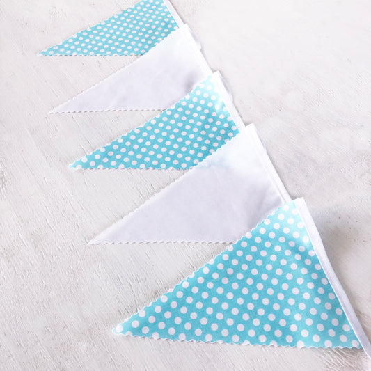 Teal & White Mix