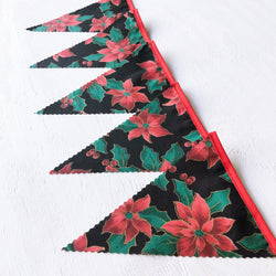 Black & Red Poinsettia Bunting