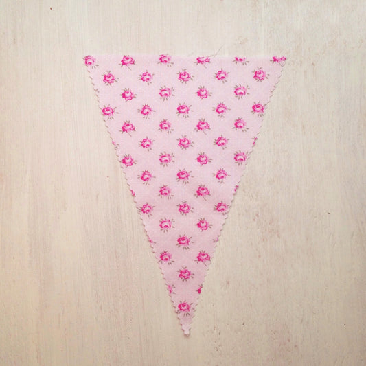 Pink Mini Roses Flag